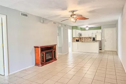 1100 Pondella Rd #807, Cape Coral, FL 33909 - Photo 5