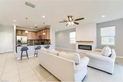 4084 Wilmont Pl, Fort Myers, FL 33916 - Photo 3
