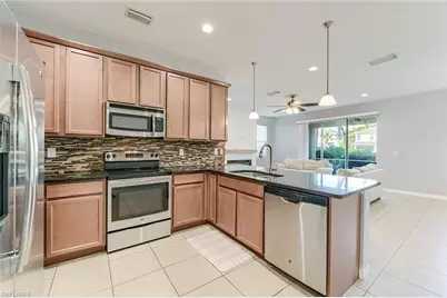 4084 Wilmont Pl, Fort Myers, FL 33916 - Photo 7