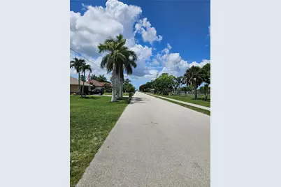 3535 SW 2nd Ave, Cape Coral, FL 33914 - Photo 5