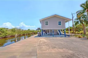 8161 Moyer Ln, Bokeelia, FL 33922 - Photo 23