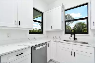 317 Lancelot Ave, Lehigh Acres, FL 33974 - Photo 15