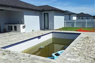 404 Chiquita Blvd N, Cape Coral, FL 33993 - Photo 13