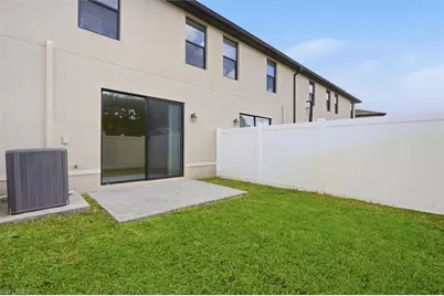 14032 Oviedo Pl, Fort Myers, FL 33905 - Photo 23