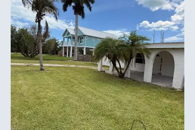 16620 Arbor Ridge Dr, Fort Myers, FL 33908 - Photo 3