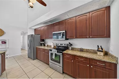 519 NE 19th Ter, Cape Coral, FL 33909 - Photo 15