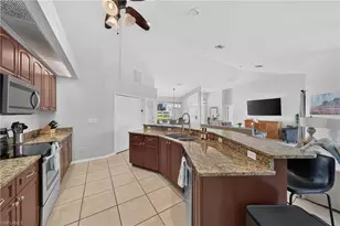 519 NE 19th Terrace, Cape Coral, FL 33909 - Photo 13
