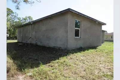 702 E 15th St, Lehigh Acres, FL 33972 - Photo 15