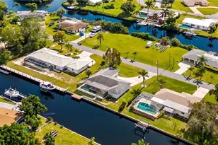 1729 Cascade Way N, North Fort Myers, FL 33917 - Photo 31
