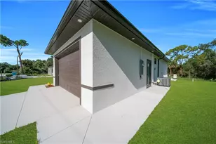 1405 Palmetto Ave, Lehigh Acres, FL 33972 - Photo 35
