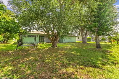 526 SE 34th St, Cape Coral, FL 33904 - Photo 33