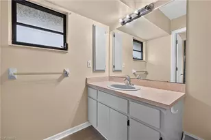718 SW 35th Terrace, Cape Coral, FL 33914 - Photo 17