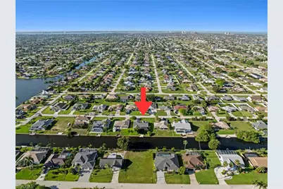 609 SW 35th Ter, Cape Coral, FL 33914 - Photo 23