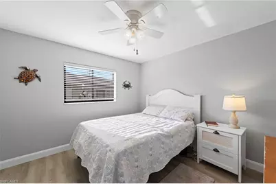 609 SW 35th Ter, Cape Coral, FL 33914 - Photo 11