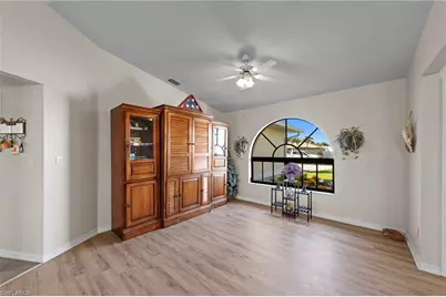 609 SW 35th Ter, Cape Coral, FL 33914 - Photo 15