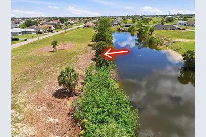 3000 NE 1st Pl, Cape Coral, FL 33909 - Photo 7