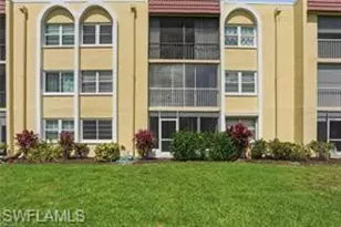 1085 Forest Lakes Dr, Naples, FL 34105 - Photo 25