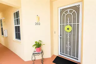 1133 Van Loon Commons Cir, Cape Coral, FL 33909 - Photo 3