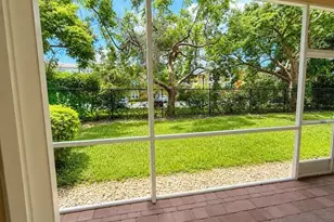 9575 Roundstone Cir, Fort Myers, FL 33967 - Photo 7