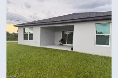 3113 74th St W, Lehigh Acres, FL 33971 - Photo 9