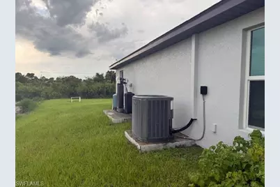 3113 74th St W, Lehigh Acres, FL 33971 - Photo 7