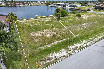 2817 NW 45th Ave, Cape Coral, FL 33993 - Photo 3
