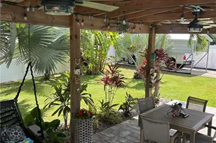 1343 Woodmere Ln, Fort Myers, FL 33919 - Photo 11