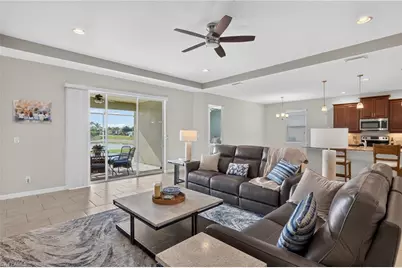 3000 Sunset Pointe Cir, Cape Coral, FL 33914 - Photo 3