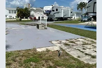 19681 Summerlin Rd 572, Fort Myers, FL 33908 - Photo 5