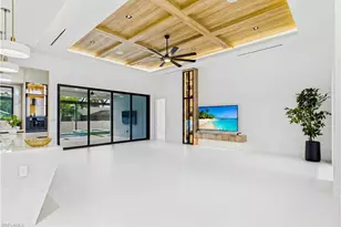 2315 SW 50th Ln, Cape Coral, FL 33914 - Photo 11
