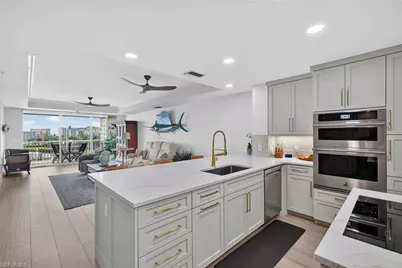 15210 Portside Dr #402, Fort Myers, FL 33908 - Photo 9