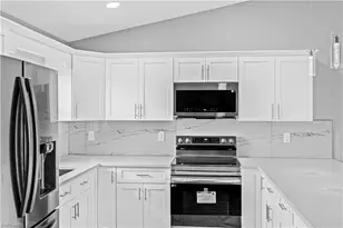 1055 Pluto Ct, Labelle, FL 33935 - Photo 41