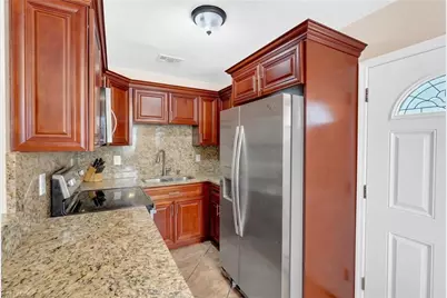 1847 Maple Dr, Fort Myers, FL 33907 - Photo 11