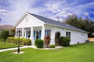295 Destiny Cir, Cape Coral, FL 33990 - Photo 17