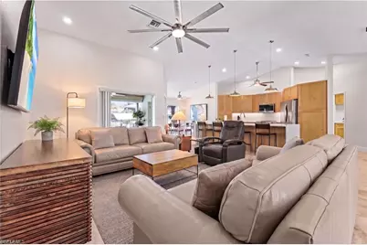 2207 SW 52nd St, Cape Coral, FL 33914 - Photo 9
