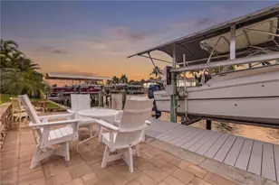 2207 SW 52nd St, Cape Coral, FL 33914 - Photo 5