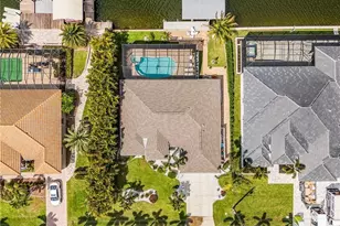 2207 SW 52nd St, Cape Coral, FL 33914 - Photo 21