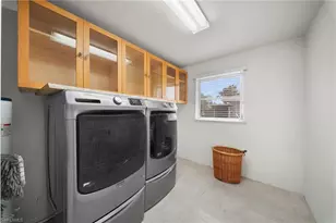 1444 Covington Cir W, Fort Myers, FL 33919 - Photo 13