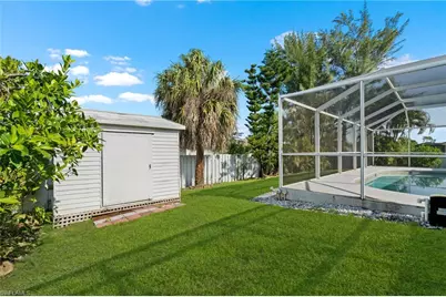 2014 NW 25th Pl, Cape Coral, FL 33993 - Photo 25
