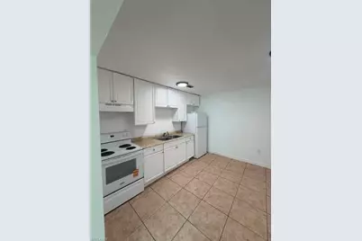 2148 Dora St #9, Fort Myers, FL 33901 - Photo 9