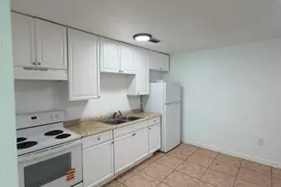 2148 Dora St, Fort Myers, FL 33901 - Photo 9