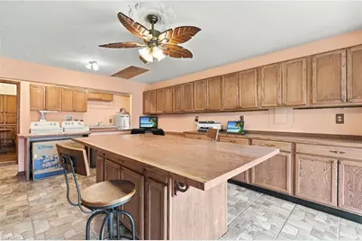 10910 Irish Ln, Fort Myers, FL 33905 - Photo 27