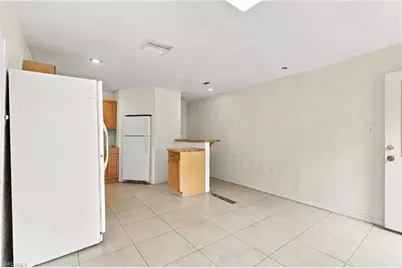 10910 Irish Ln, Fort Myers, FL 33905 - Photo 31