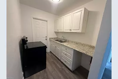 3033 2nd St #3, Fort Myers, FL 33916 - Photo 3