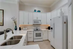 1118 Sweetwater Ln, Naples, FL 34110 - Photo 11