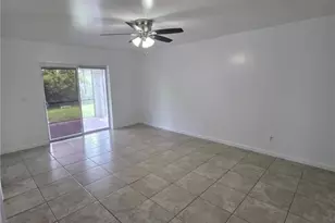 409 Hull Ave S, Lehigh Acres, FL 33974 - Photo 5
