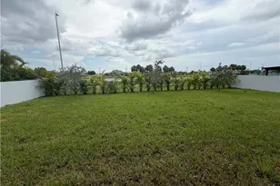 336 SW 31st Pl, Cape Coral, FL 33991 - Photo 23