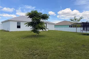 3214 NE 14th Pl, Cape Coral, FL 33909 - Photo 27
