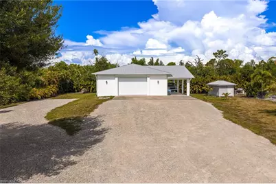 8787 Kodiak Ln, Saint James City, FL 33956 - Photo 5