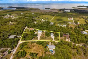 8787 Kodiak Ln, Saint James City, FL 33956 - Photo 45